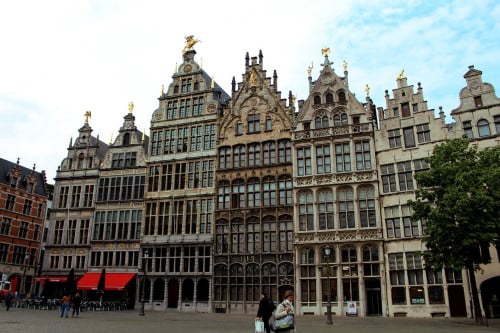 de Antwerpse binnenstad bezoeken op zondag